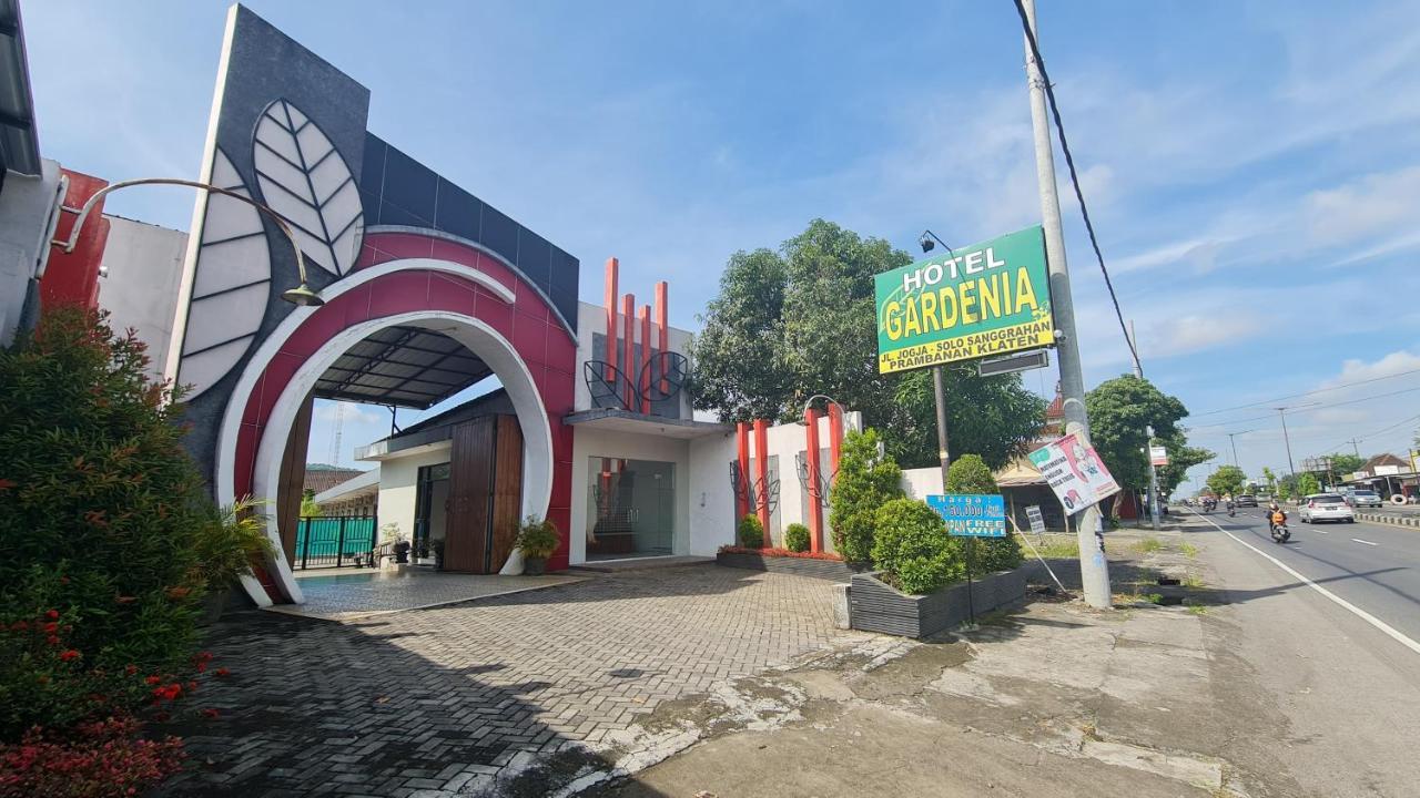 Oyo 90831 Hotel Gardenia Prambanan Solo Exterior foto